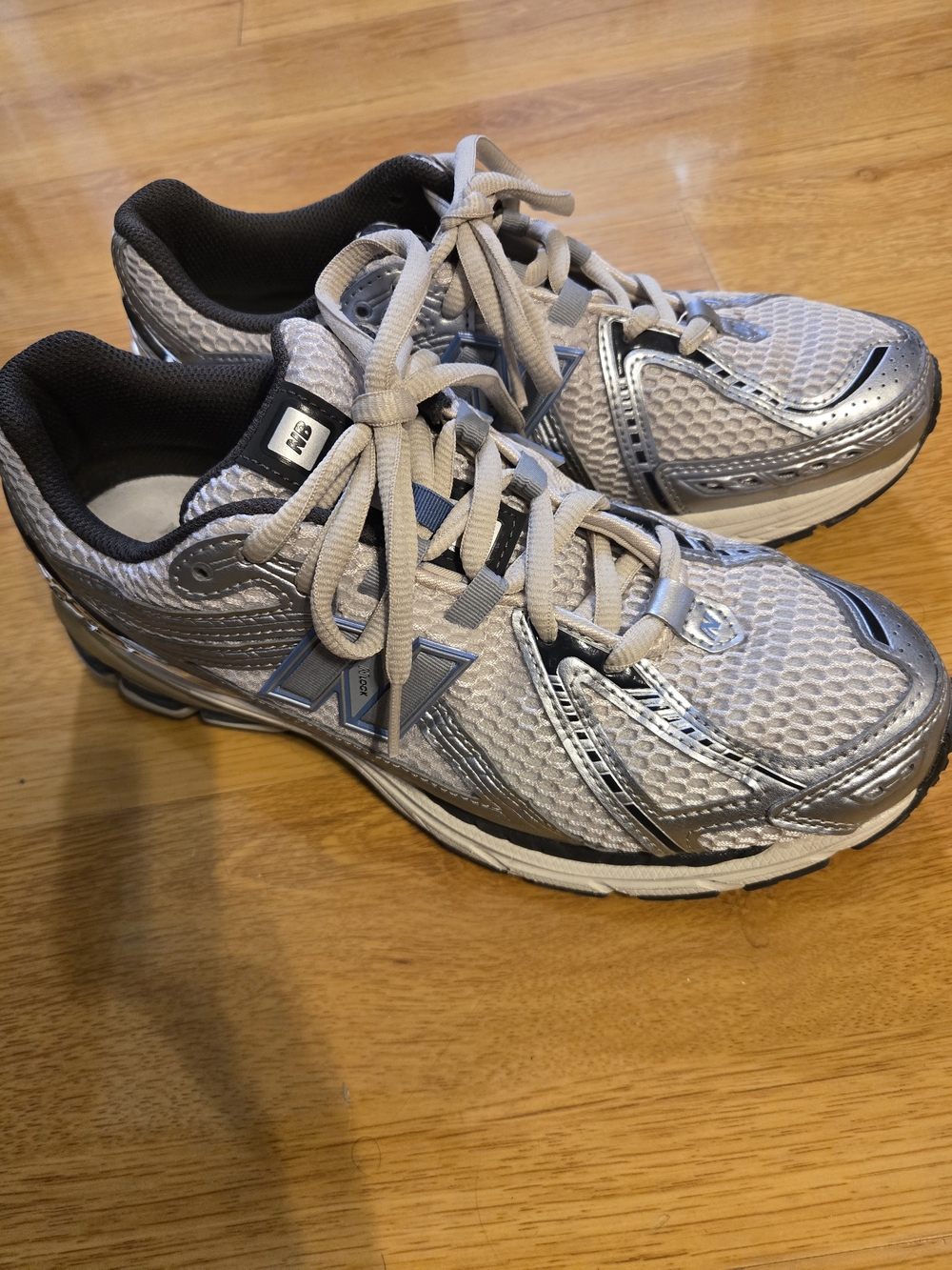 New Balance 1906R Silver Blue Metallic U1906RJK Men's Size 8.5